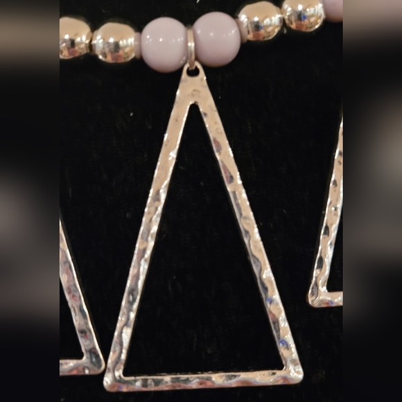 Paparazzi necklace and earring set. - Picture 3 of 4